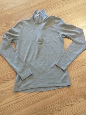 Icebreaker Bodyfit 260 ½ Zip Long Sleeve Top Base Layer  Small *flaws*